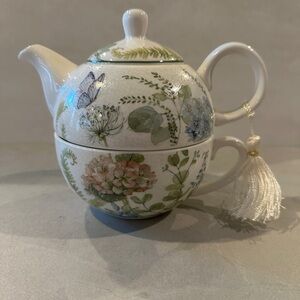 Summer River Butterfly & Flowers Teapot Set Floral Pattern W/ Tassel & Box NEW